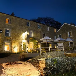 The Punch Bowl Inn Feetham
