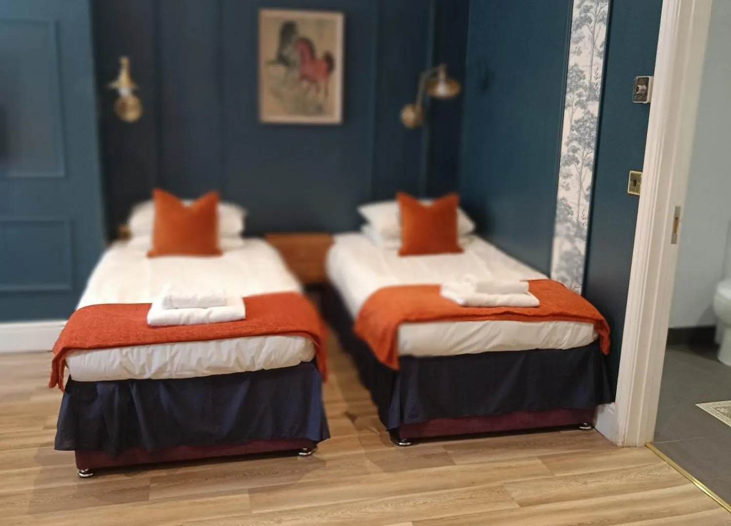 Rooms On The Prom Cheltenham 4*,  United Kingdom