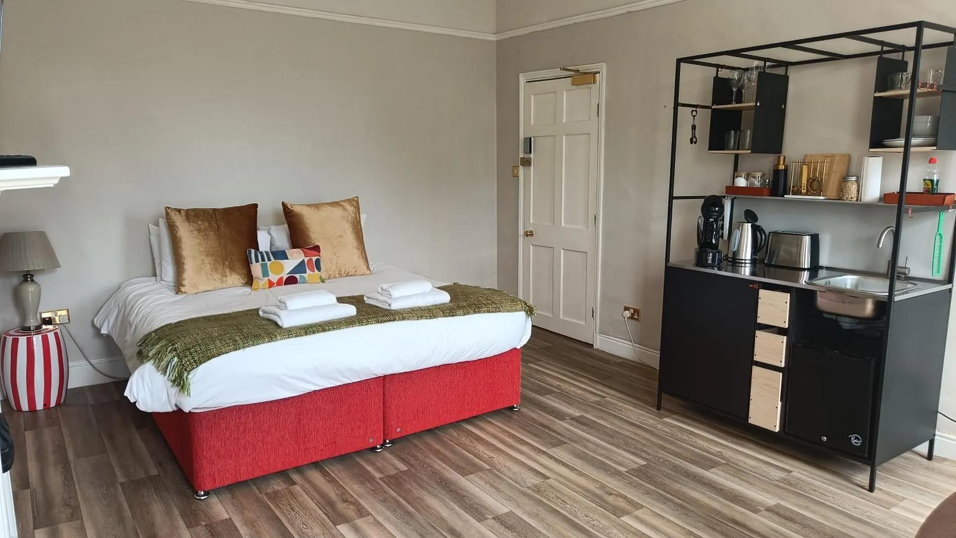Rooms On The Prom Cheltenham United Kingdom