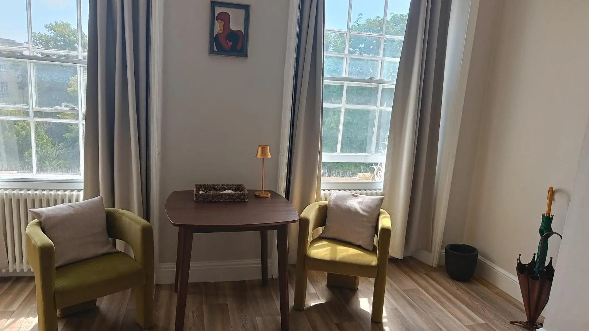 Rooms On The Prom Cheltenham