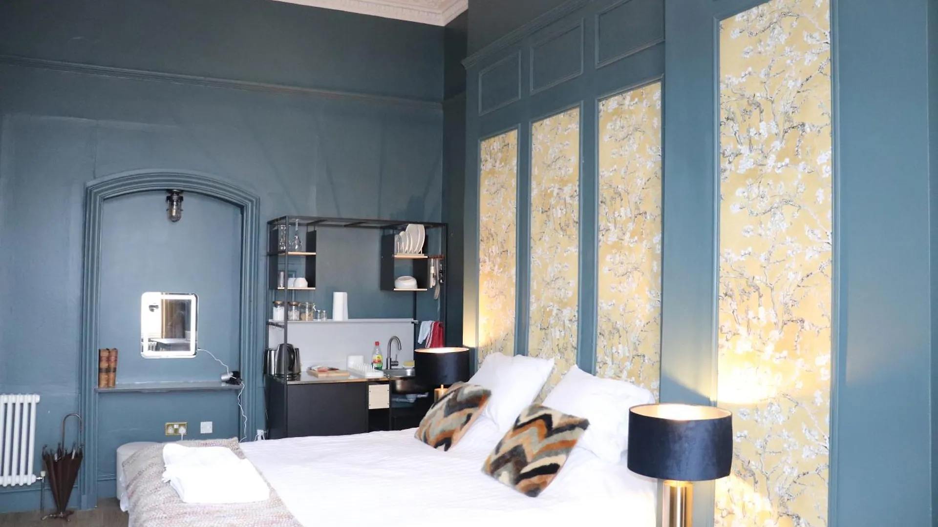 Hotel Rooms On The Prom Cheltenham