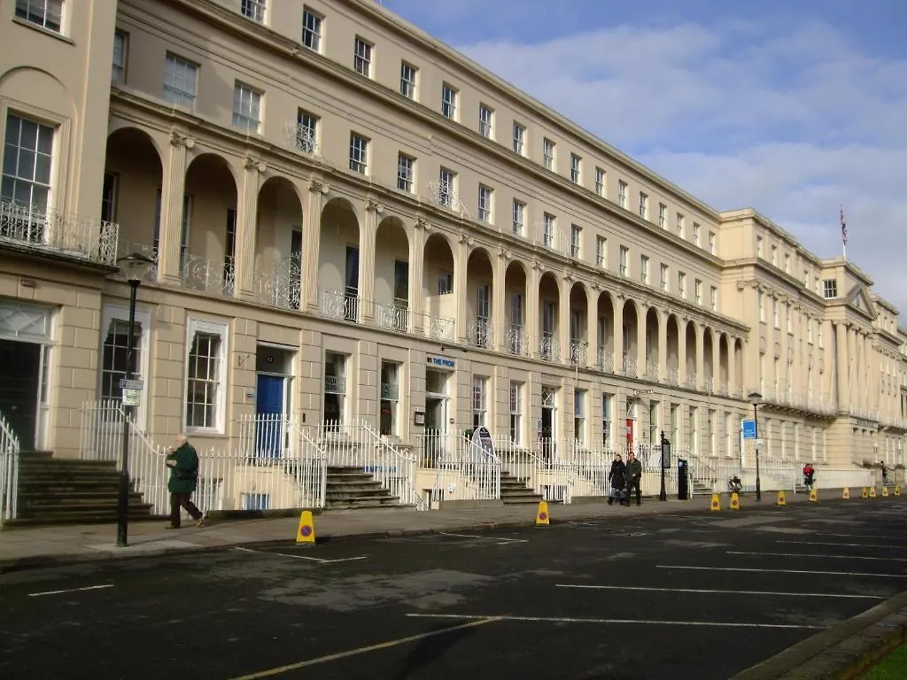 Rooms On The Prom Cheltenham 4*,  United Kingdom